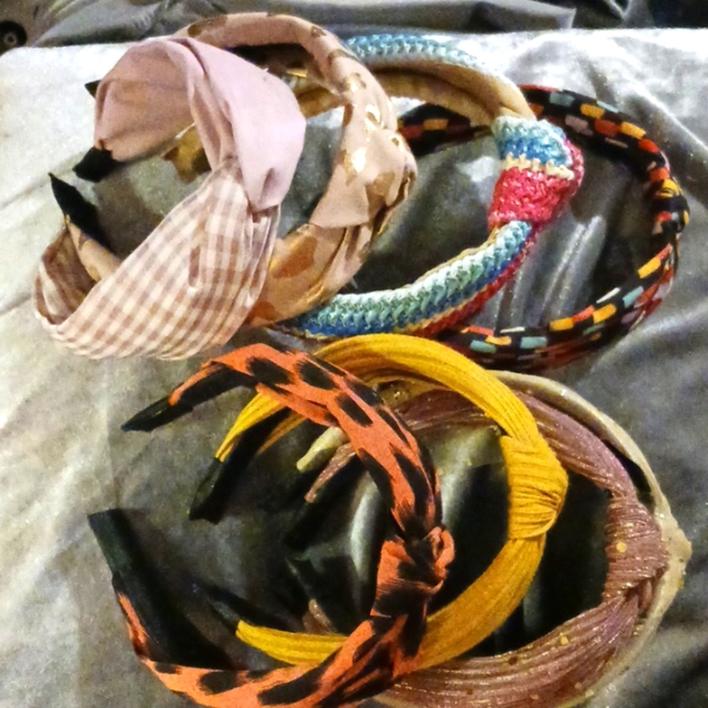 8 headbands
